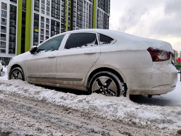 Почему зимой категорически нельзя ставить машину на &laquo;ручник&raquo;