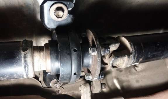 Подшипник подвесной карданного вала: замена, диагностика, ремонт