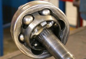 Признаки неисправности ШРУСов: как проверить ШРУС внутренний и наружный Признаки неисправности ШРУСов: как проверить ШРУС внутренний и наружный