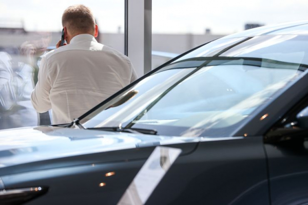 Великая китайская цена: склады забиты автомобилями, карманы покупателей пусты