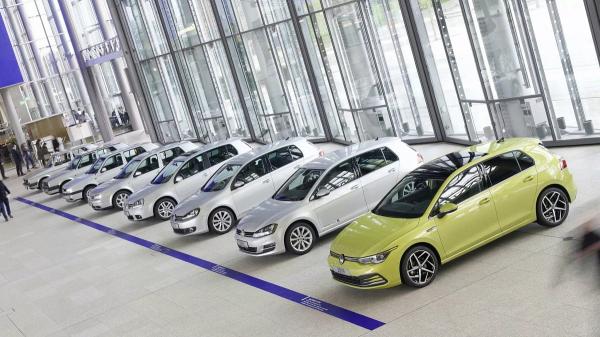 Volkswagen Golf 2025 готовится к празднованию 50-летия перед премьерой в январе