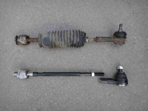 Замена рулевых тяг и наконечников: что нужно знать