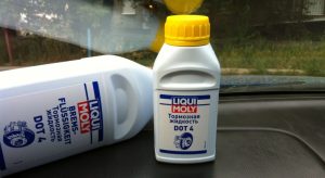 Жидкость тормозная: особенности, свойства, выбор и замена