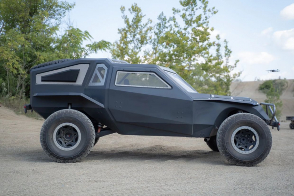 Багги из фильма «Форсаж 7» смогли продать на аукционе только со второй попытки Багги из фильма «Форсаж 7» смогли продать на аукционе только со второй попытки