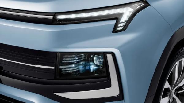 В Казахстане стали продавать исходный &laquo;Москвич 3e&raquo; - он дешевле, чем в России