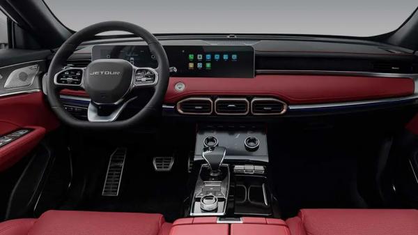 Комфортный салон и высокое качество сборки: назван достойный семейный кроссовер из Китая