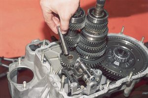 Гул и вой в коробке передач: механика и&nbsp; автомат