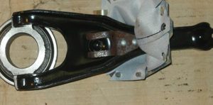 Как поставить вилку сцепления не снимая коробки