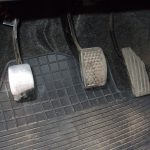 Как поставить вилку сцепления не снимая коробки