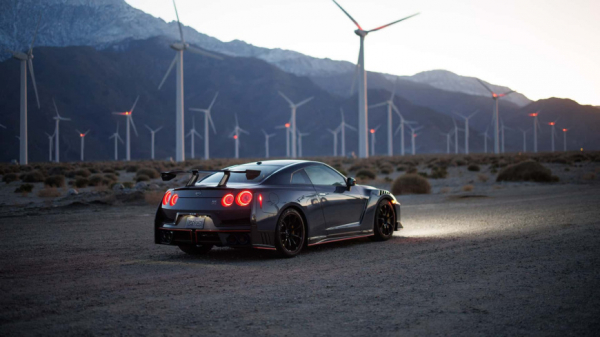 Продажи Nissan GT-R выросли на 584 процента в 2023 году Продажи Nissan GT-R выросли на 584 процента в 2023 году