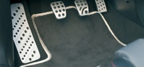 Тугая педаль сцепления: причины&nbsp; неисправности