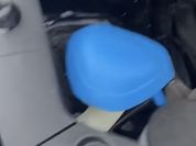 Водители нашли отличный способ кардинально экономить на «незамерзайке» Водители нашли отличный способ кардинально экономить на «незамерзайке»