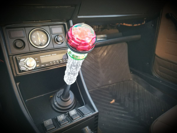 «За рулем» раскрыл «допы» для советских автомобилей Жигули и Москвич «За рулем» раскрыл «допы» для советских автомобилей Жигули и Москвич