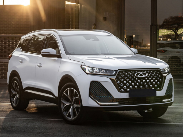 &laquo;За рулем&raquo; рассказал, как едет новый китайский гибрид Chery Tiggo 7 Pro