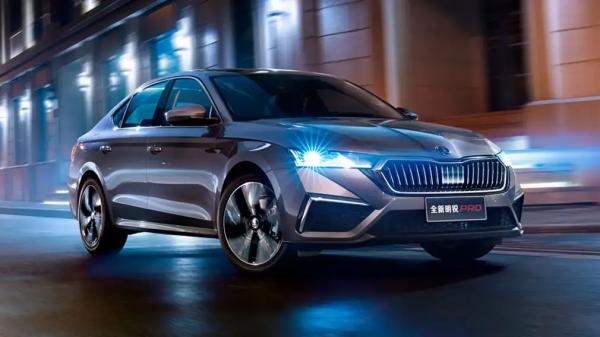 В России упали в цене Skoda Octavia и Mitsubishi Outlander