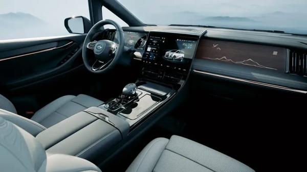 В России запустят продажи новых минивэнов GAC M8