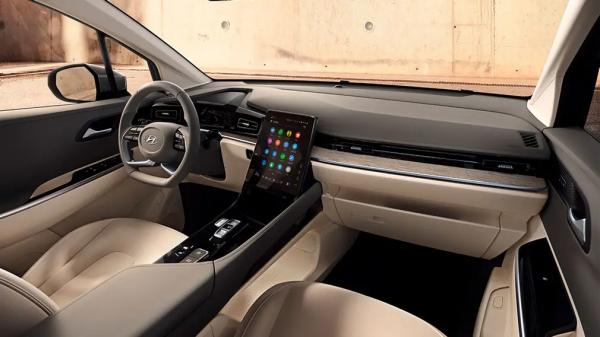 В России начались &laquo;живые&raquo; продажи Hyundai Custo