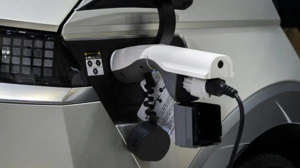 Аналитики подсчитали количество электрических автомобилей в России Аналитики подсчитали количество электрических автомобилей в России