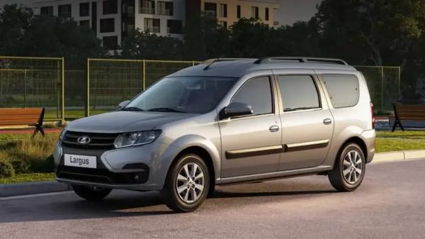 Стало известно, каких комплектаций будет лишена Lada Largus на старте продаж