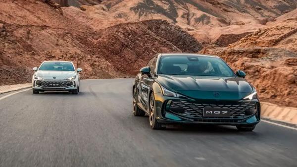 В России стартуют продажи машин нового бренда