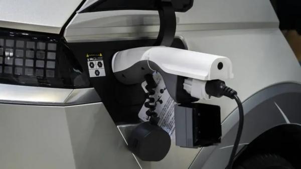 Назван главный минус китайских электрокаров зимой