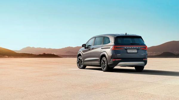 В России начались &laquo;живые&raquo; продажи Hyundai Custo