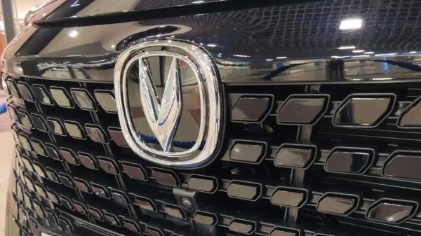 Владельцы китайских автомобилей столкнулись с серьезной проблемой