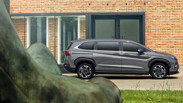 В России начались &laquo;живые&raquo; продажи Hyundai Custo