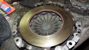 Поменял сцепление: не включаются передачи после замены Поменял сцепление: не включаются передачи после замены