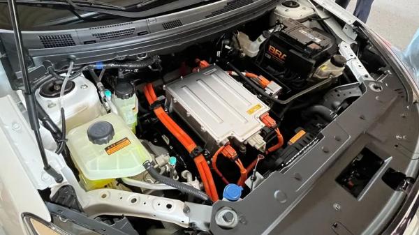 Насколько в России развит сервис электромобилей: мнение игроков рынка