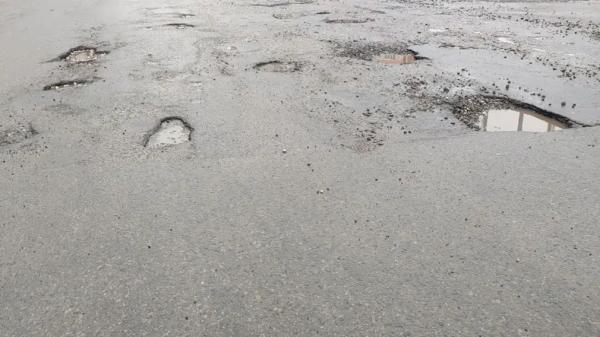 Российские водители оценили состояние дорог весной