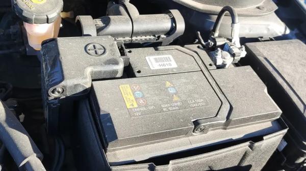 Больше &ndash; тоже плохо: чем опасен перезаряд аккумулятора в автомобиле