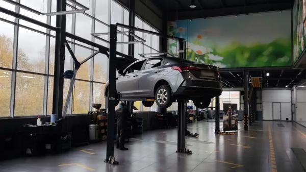 Автовладельцам подсказали, как правильно подготовить машину к весне