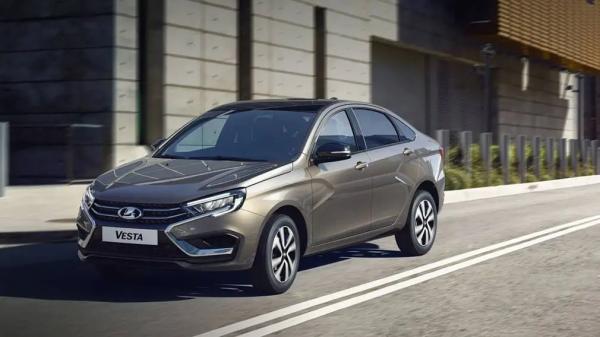 Названы конкуренты отечественной LADA Vesta с новой коробкой передач