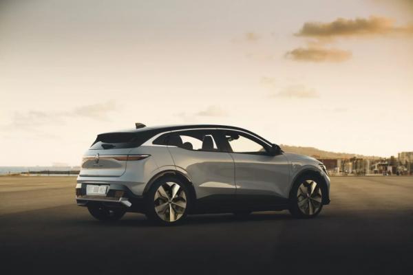 Renault намерена перерабатывать материалы аккумуляторов в огромных масштабах