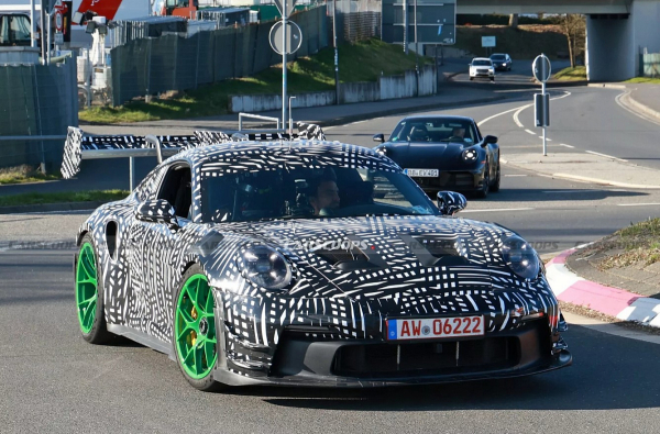 Замечен суперкар Porsche 911 GT3 RS от Manthey Racing с увеличенной мощностью