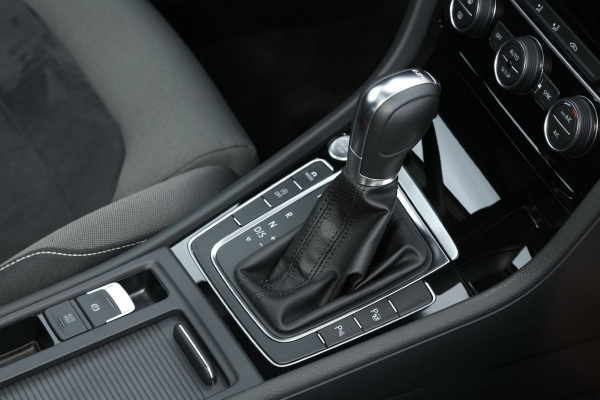 Эксперт «ЗР» раскрыл проблемы массовых роботов DSG, Powershift и DCT Эксперт «ЗР» раскрыл проблемы массовых роботов DSG, Powershift и DCT