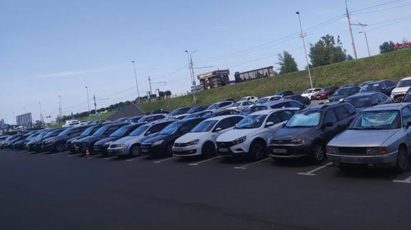 Проверенный и простой мотор, недорогое обслуживание &mdash; неплохой седан за 400 тыс. рублей