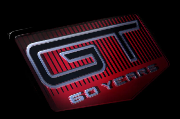 Ford анонсировал юбилейную версию Mustang в честь 60-летия спорткара