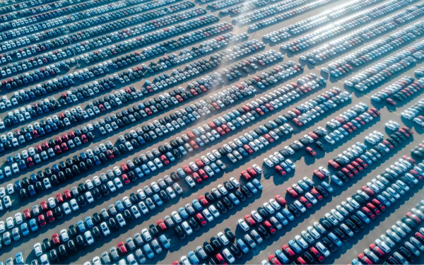 Импорт легковых автомобилей в Россию вырос в 2,5 раза за первый квартал 2024 года Импорт легковых автомобилей в Россию вырос в 2,5 раза за первый квартал 2024 года