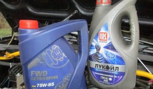 Как подобрать масло в коробку ВАЗ 2114-2115: какое масло лить и сколько масла в КПП 2114
