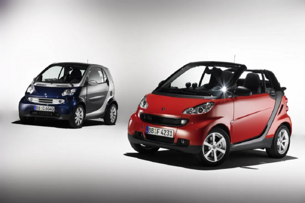 С конвейера сошел последний Smart Fortwo, ознаменовавший эпоху крошечных авто