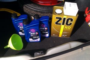 Замена масла в коробке передач Рено Логан своими руками