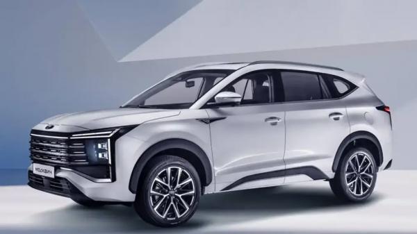 Собянин открыл производство машин &laquo;Москвич&raquo; по полному циклу