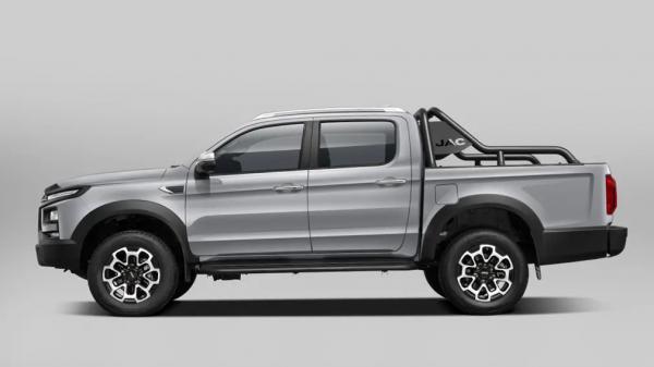 Компания JAC меняет стратегию на рынке России &ndash; новый пикап T9 выходит на первый план