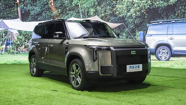 В РФ появится автобренд от производителя роботов-пылесосов
