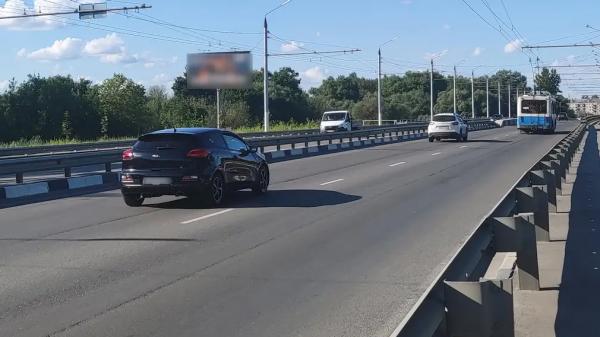 Три ошибки водителей, которые &laquo;убивают&raquo; подвеску автомобиля даже на ровной дороге