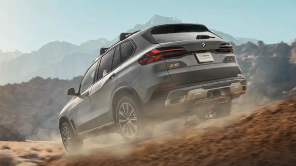 BMW выпустила спецверсию кросовера X5 в честь 25-летия модели