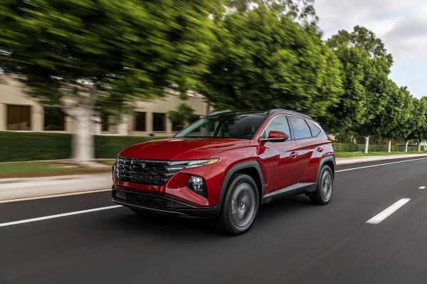 Hyundai отзывает Tucson и Santa Cruz из-за неисправности рулевого управления