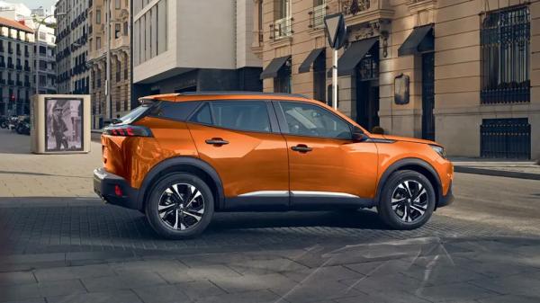 В РФ вернулся стильный кроссовер Peugeot: известна цена В РФ вернулся стильный кроссовер Peugeot: известна цена